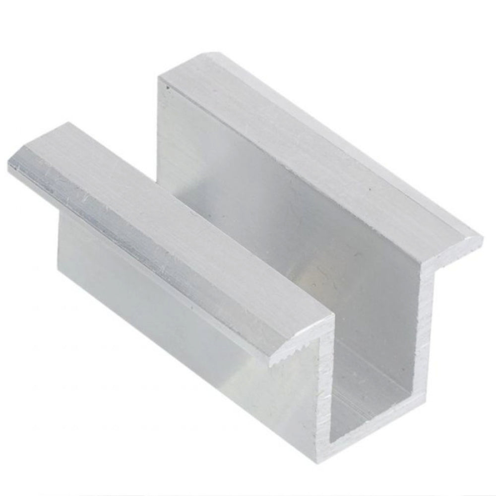 Középső leszorító bilincs napelemek rögzítéséhez