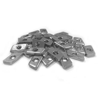 100x T-fejű horonyanya 28x15 mm M8 M10