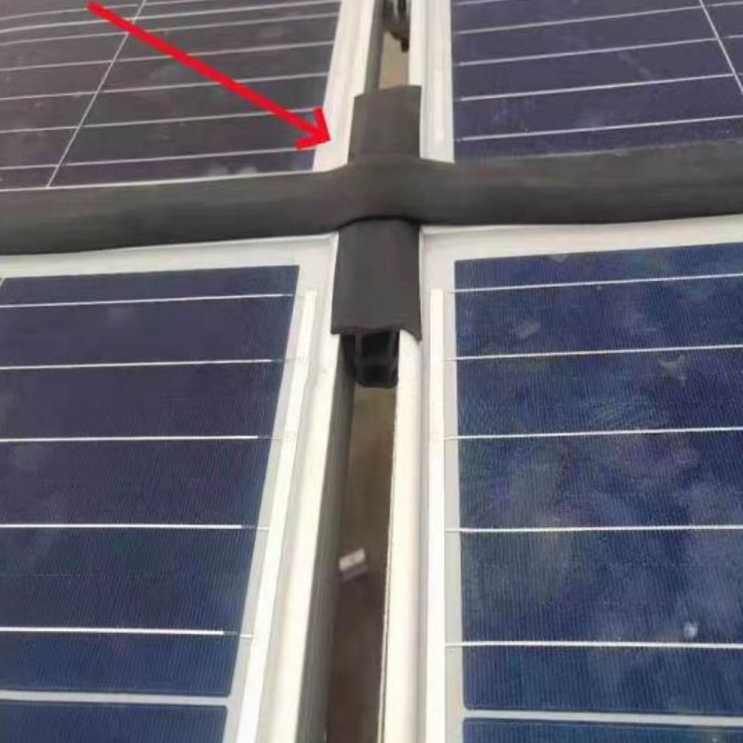 Garnitura de etansare din cauciuc EPDM in forma de T pentru panouri solare V2 - Rola 50m